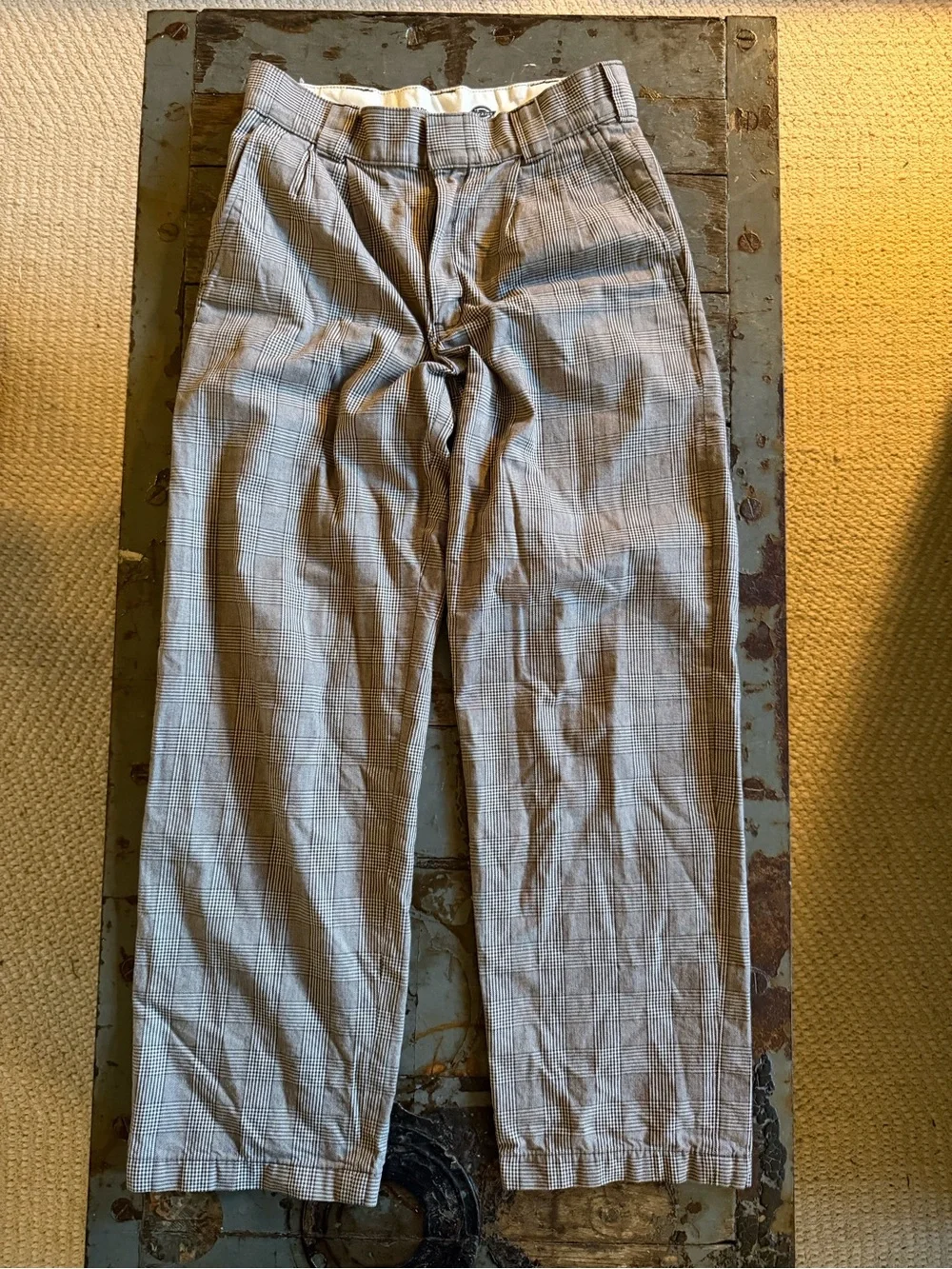 Dickies Men's Plaid Regular Taper Pants in Brown and Cream